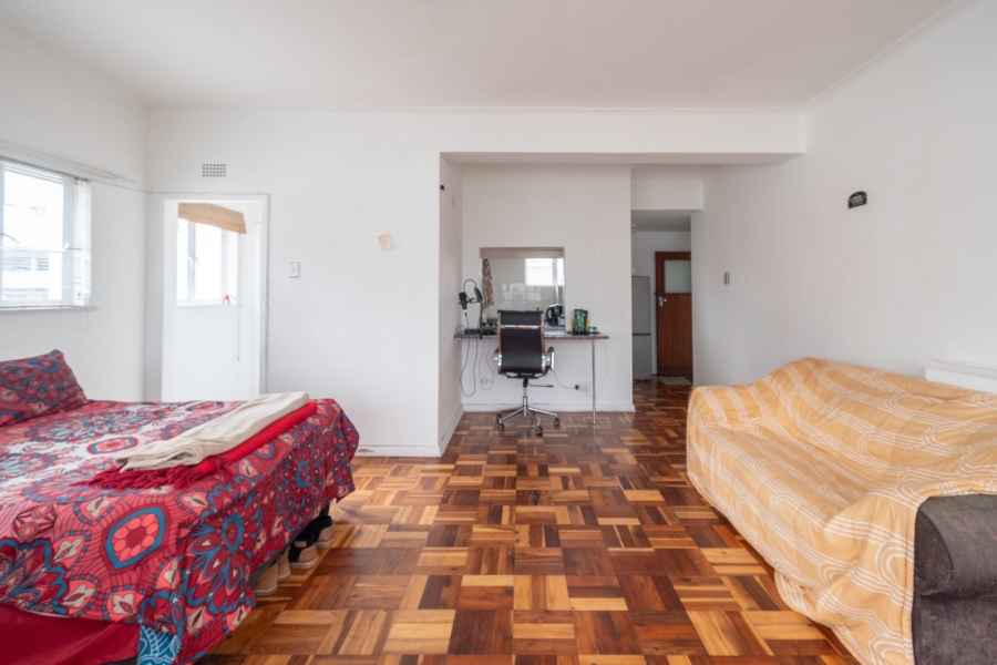 1 Bedroom Property for Sale in Constantia Western Cape